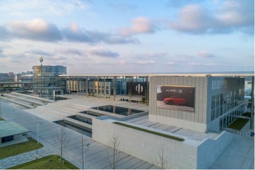 攜科技之光,高合城市精品工廠打造互聯(lián)網(wǎng)時代智能制造的全新標桿